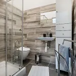 Apartmán Jacuzzi And Privacy With 2 Balconies And Free Garage